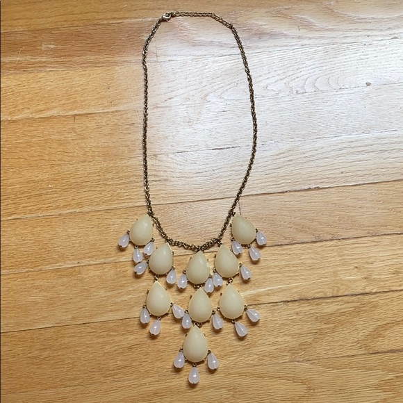 bubble statement necklace - Picture 2 of 6